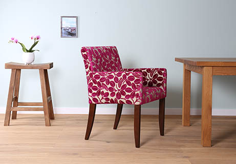 Esszimmer-gestalten-Polsterstühle-Design